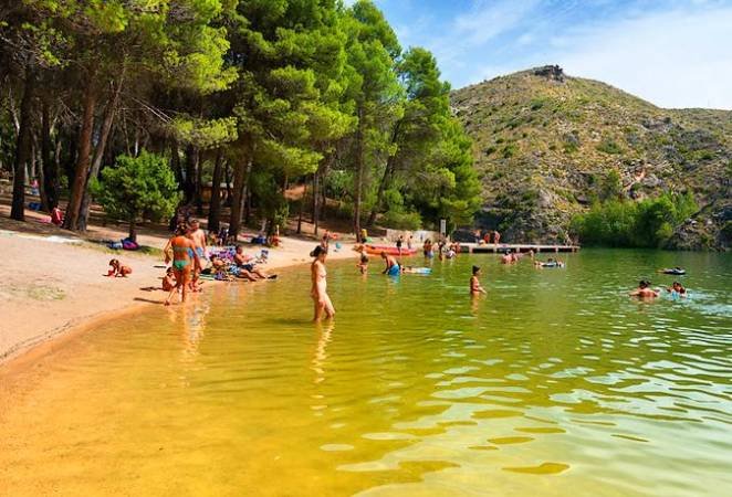 Impresionantes vistas panorámicas de Playa de Bolarque en Guadalajara